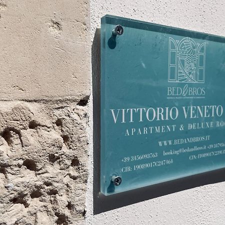 Vittorio Veneto By Bed&Bros Apartment Сиракуза Екстериор снимка
